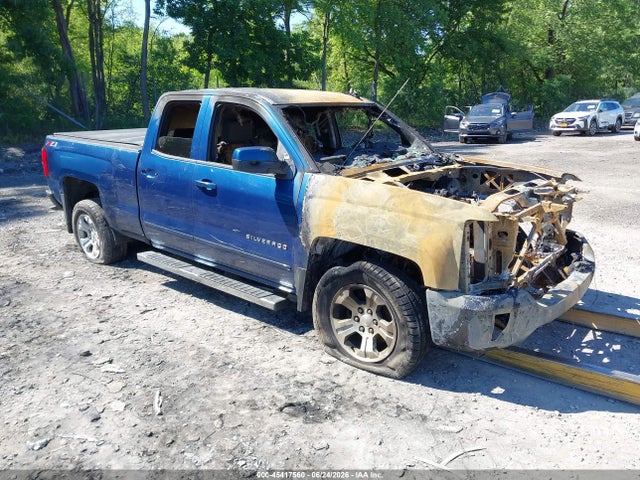 2018 CHEVROLET SILVERADO 1500 LT - 1