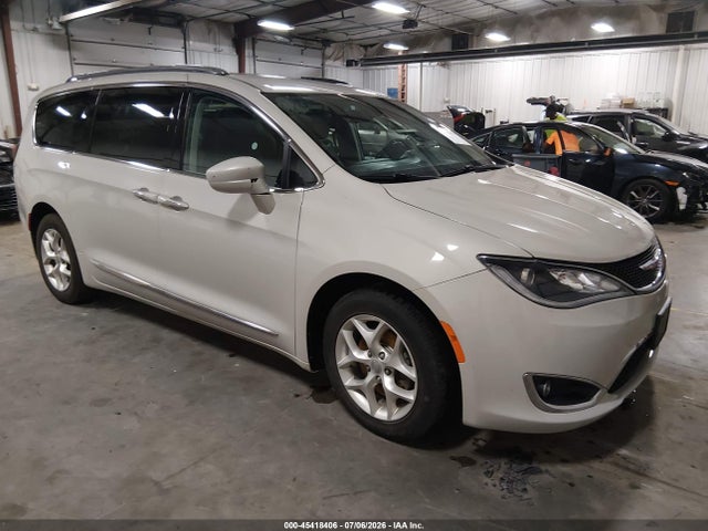 2017 CHRYSLER PACIFICA TOURING-L PLUS - 1