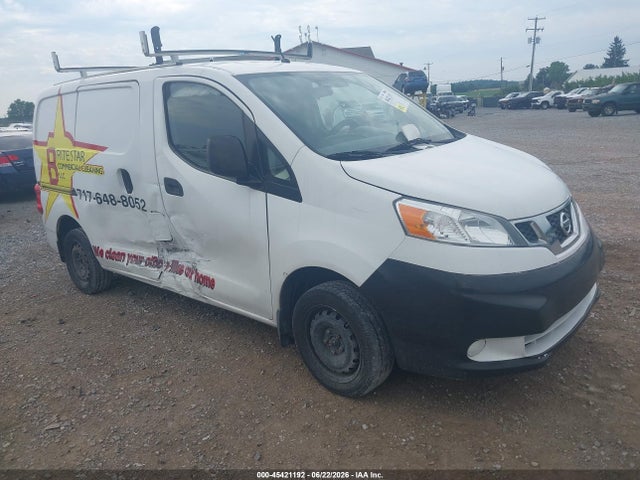 2017 NISSAN NV200 SV - 1