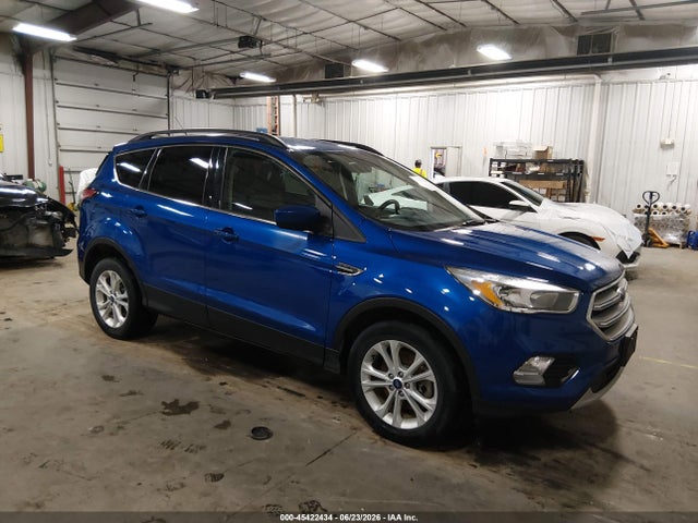 2018 FORD ESCAPE SE - 1