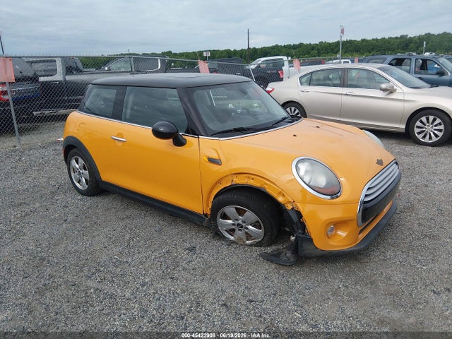 2015 MINI HARDTOP COOPER - 1
