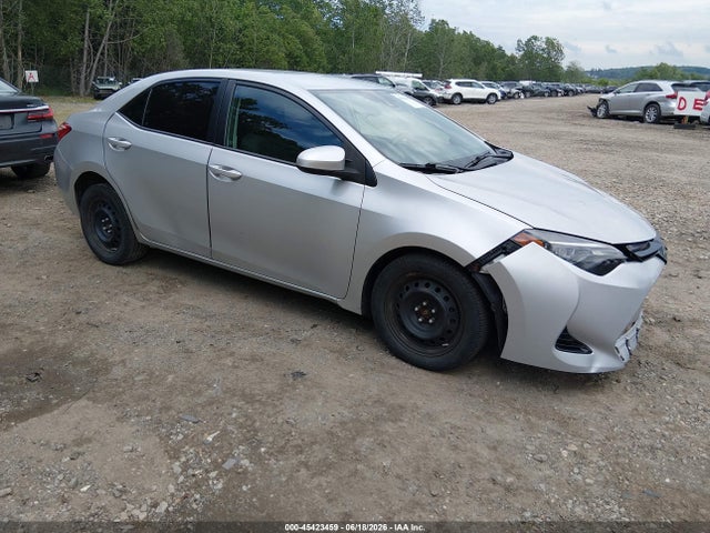2017 TOYOTA COROLLA LE - 1