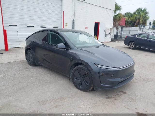 2026 TESLA MODEL Y - 1