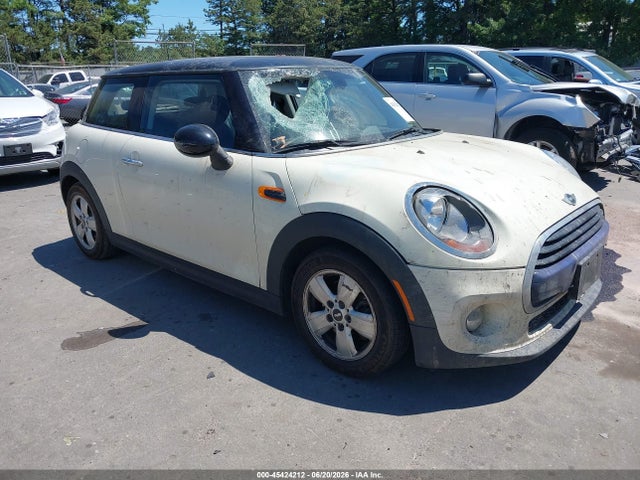 2016 MINI HARDTOP COOPER - 1