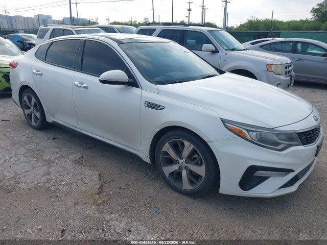 2019 KIA OPTIMA S - 1