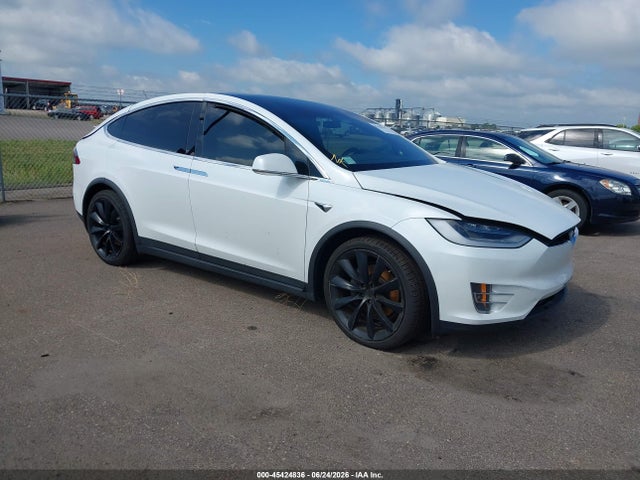 2021 TESLA MODEL X - 1