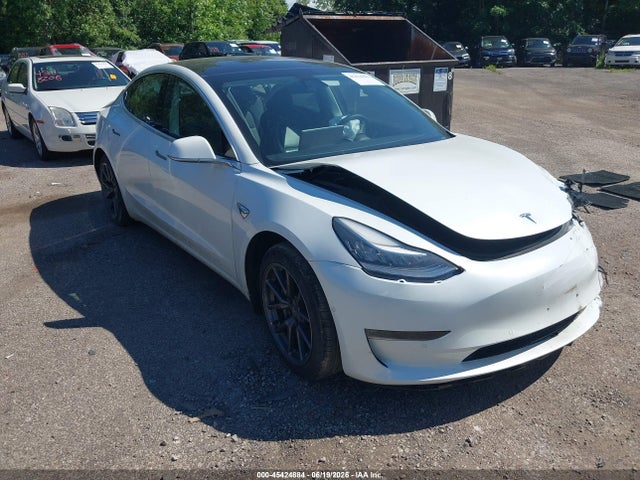 2020 TESLA MODEL 3 - 1