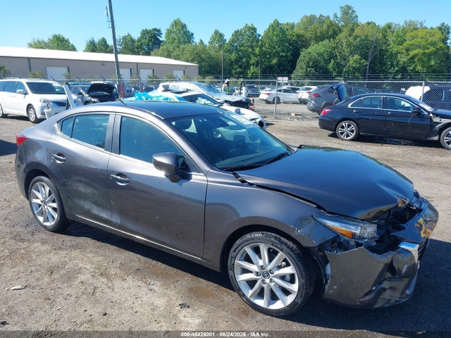 2017 MAZDA MAZDA3 TOURING - 1