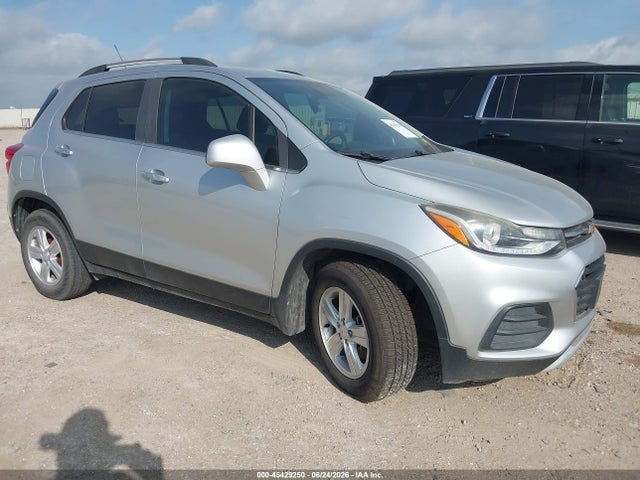 2018 CHEVROLET TRAX LT - 1