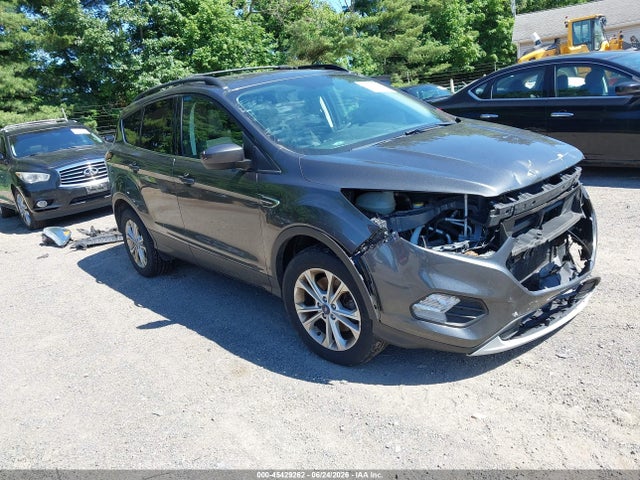 2018 FORD ESCAPE SE - 1