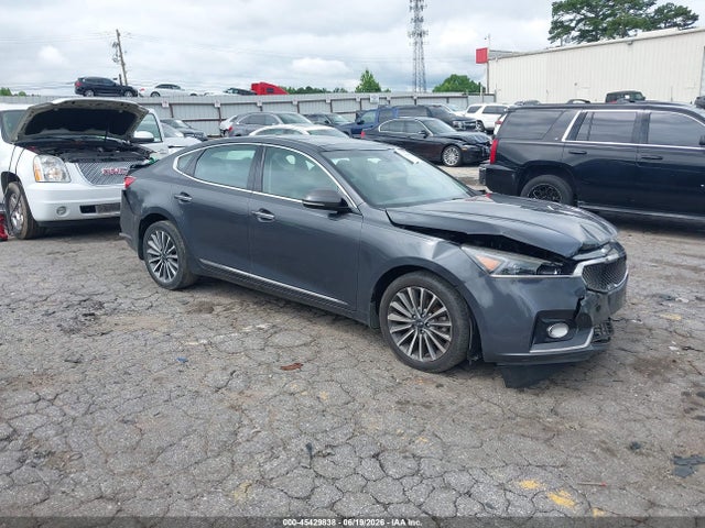 2017 KIA CADENZA PREMIUM - 1