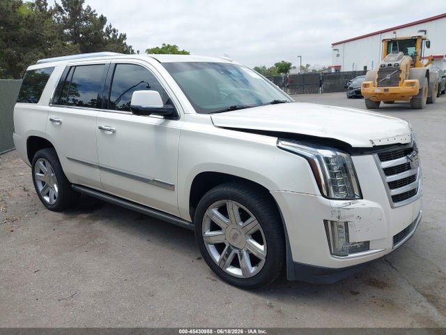 2015 CADILLAC ESCALADE PREMIUM - 1