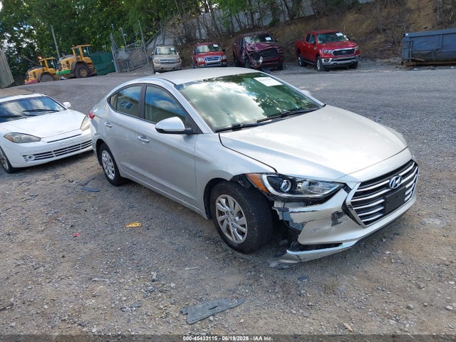 2017 HYUNDAI ELANTRA SE - 1