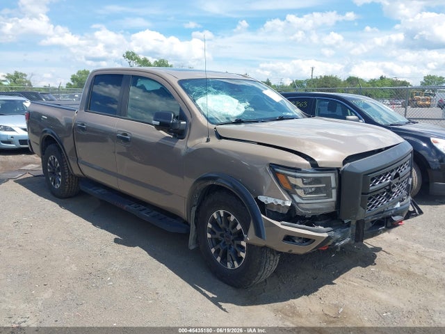 2021 NISSAN TITAN PRO-4X 4X4 - 1