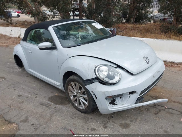2018 VOLKSWAGEN BEETLE - 1