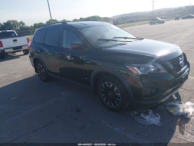 2019 NISSAN PATHFINDER SV - 1
