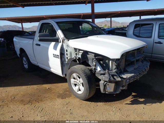 2017 RAM 1500 EXPRESS 4X2 6'4 BOX - 1