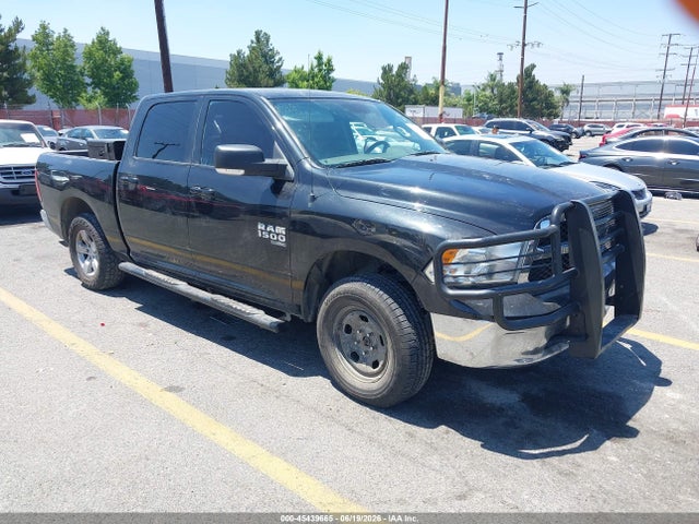 2019 RAM 1500 CLASSIC - 1