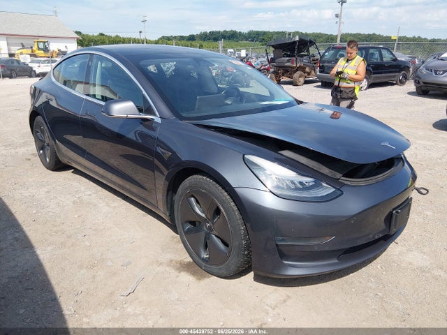 2018 TESLA MODEL 3 - 1