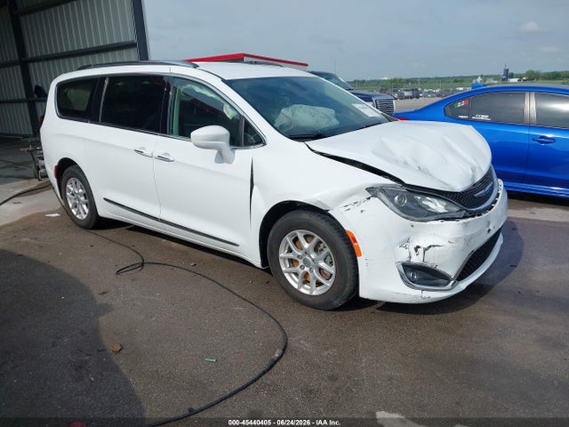 2020 CHRYSLER PACIFICA TOURING L - 1