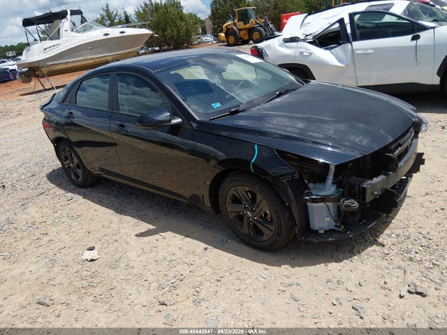 2022 HYUNDAI ELANTRA SEL - 1