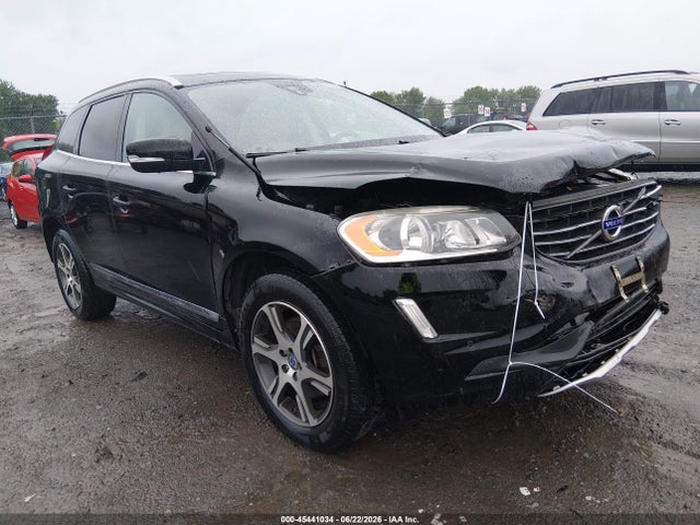 2015 VOLVO XC60 T6 - 1