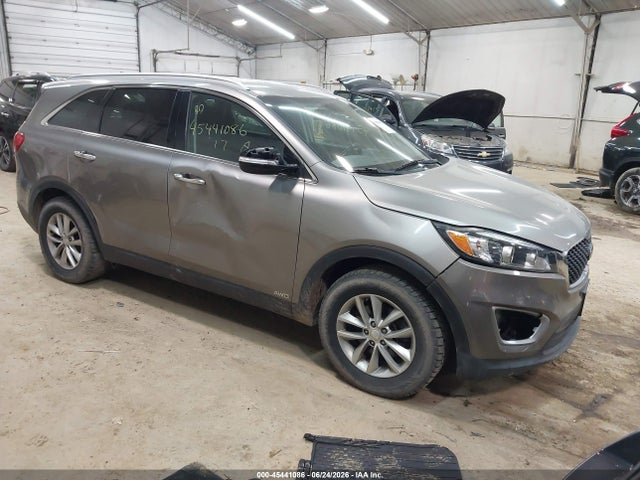 2017 KIA SORENTO 2.4L LX - 1