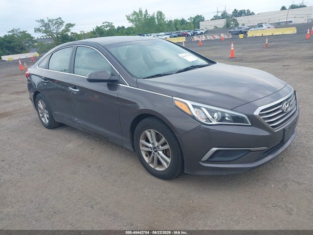 2016 HYUNDAI SONATA SE - 1