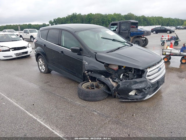 2017 FORD ESCAPE SE - 1