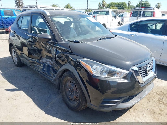 2018 NISSAN KICKS S - 1