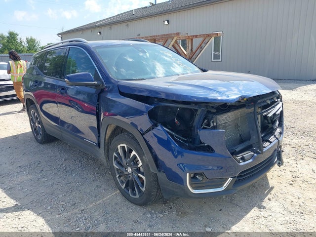 2022 GMC TERRAIN AWD SLT - 1