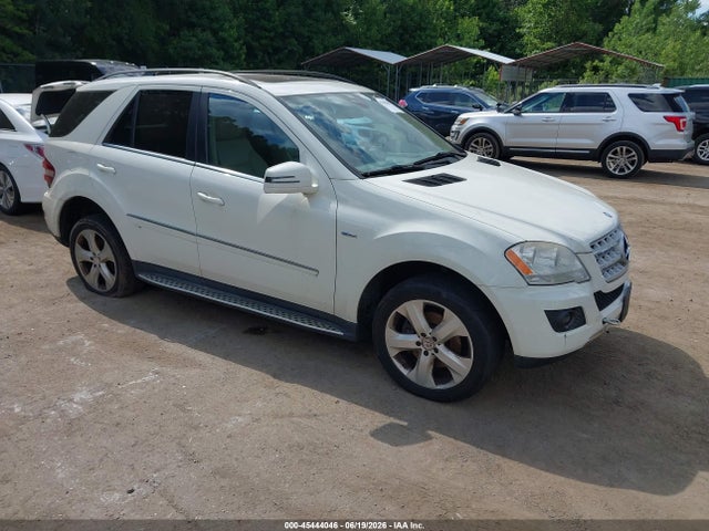 2011 MERCEDES-BENZ ML 350 - 1