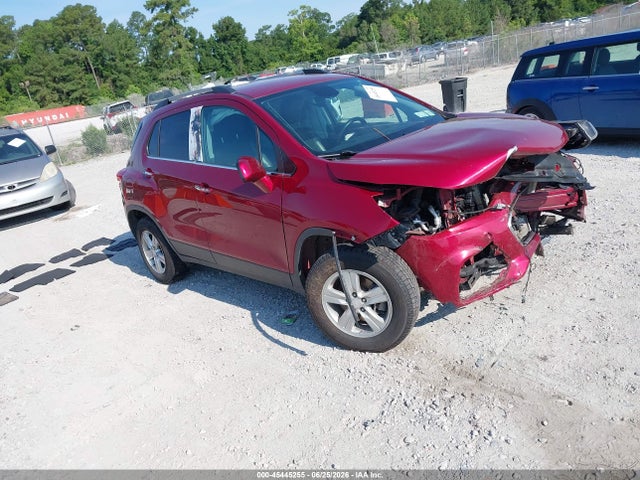 2020 CHEVROLET TRAX AWD LT - 1