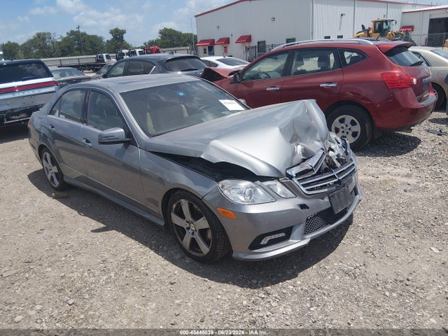 2011 MERCEDES-BENZ E 350 - 1