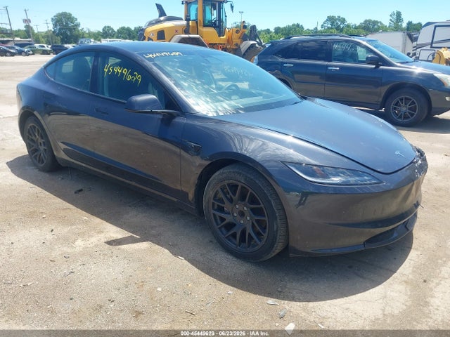 2025 TESLA MODEL 3 - 1