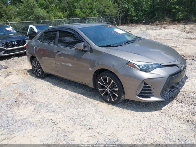 2017 TOYOTA COROLLA SE - 1