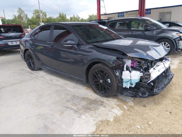 2026 TOYOTA CAMRY SE - 1