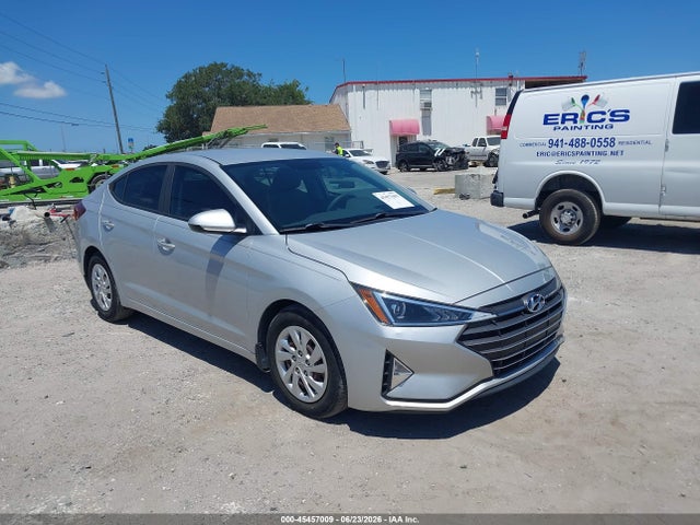 2019 HYUNDAI ELANTRA SE - 1