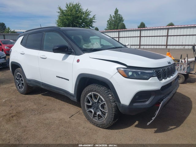 2024 JEEP COMPASS TRAILHAWK 4X4 - 1