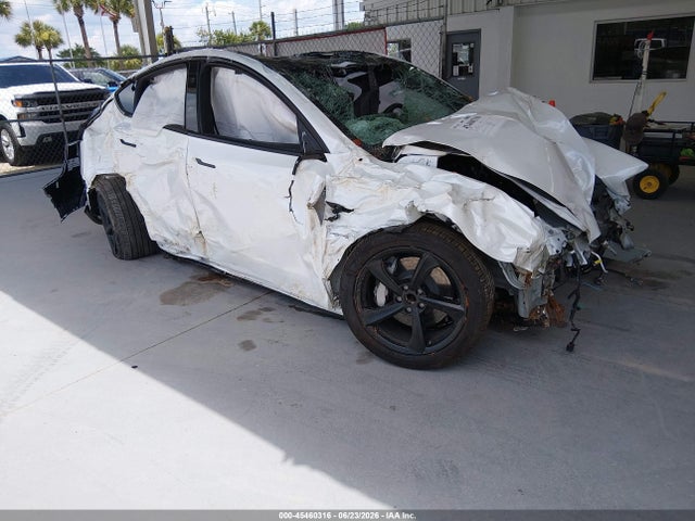 2026 TESLA MODEL Y - 1