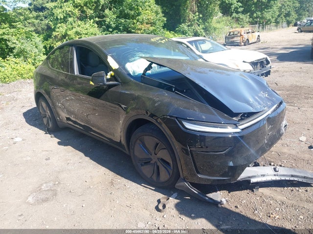2026 TESLA MODEL Y - 1