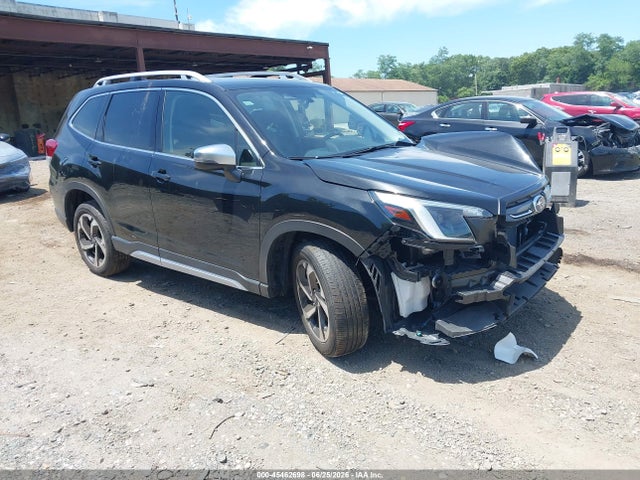 2023 SUBARU FORESTER TOURING - 1