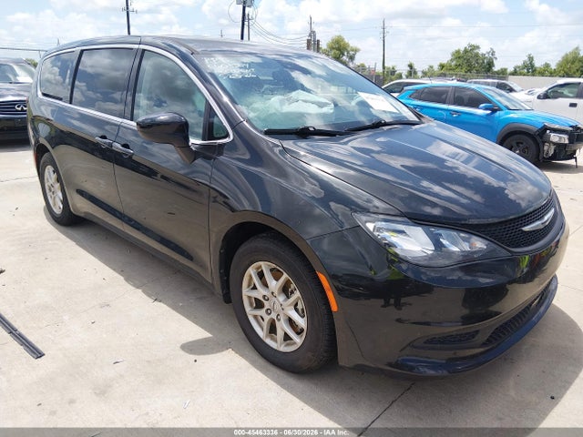 2024 CHRYSLER VOYAGER LX - 1