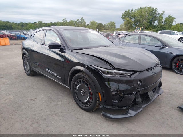2025 FORD MUSTANG MACH-E GT - 1