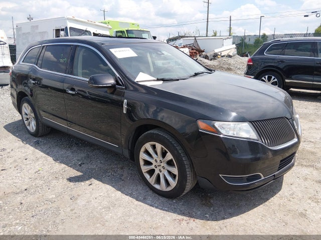 2016 LINCOLN MKT - 1