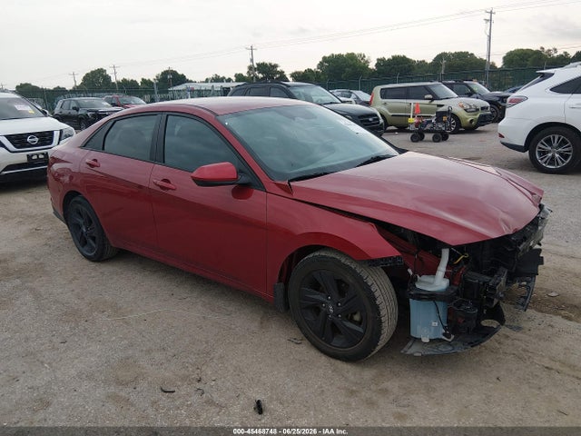 2022 HYUNDAI ELANTRA SEL - 1