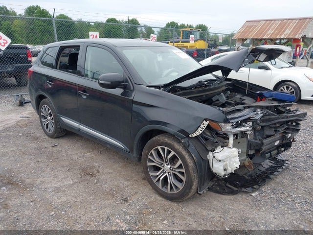 2017 MITSUBISHI OUTLANDER SE/SEL - 1