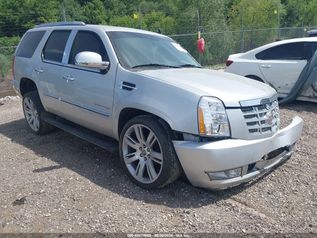 2011 CADILLAC ESCALADE PREMIUM - 1