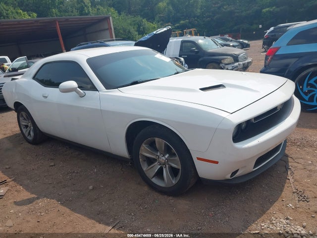 2016 DODGE CHALLENGER SXT - 1
