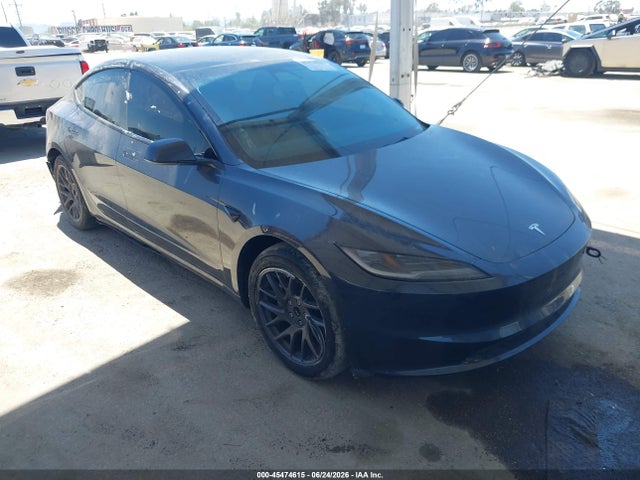 2025 TESLA MODEL 3 - 1